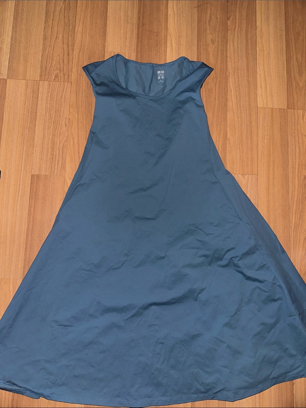 Women dress